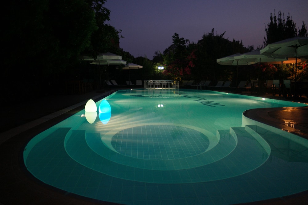 Mr. Dim Exclusive Apart Hotel Rezervasyon