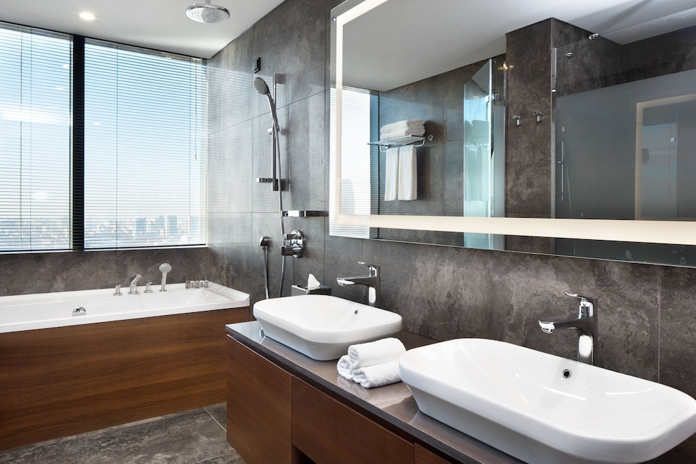 Sheraton Grand Istanbul Atasehir Hotel Rezervasyon