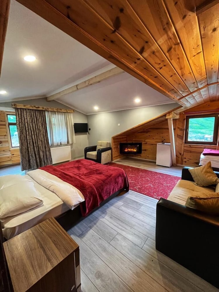 Yedigoller Hotel Rezervasyon