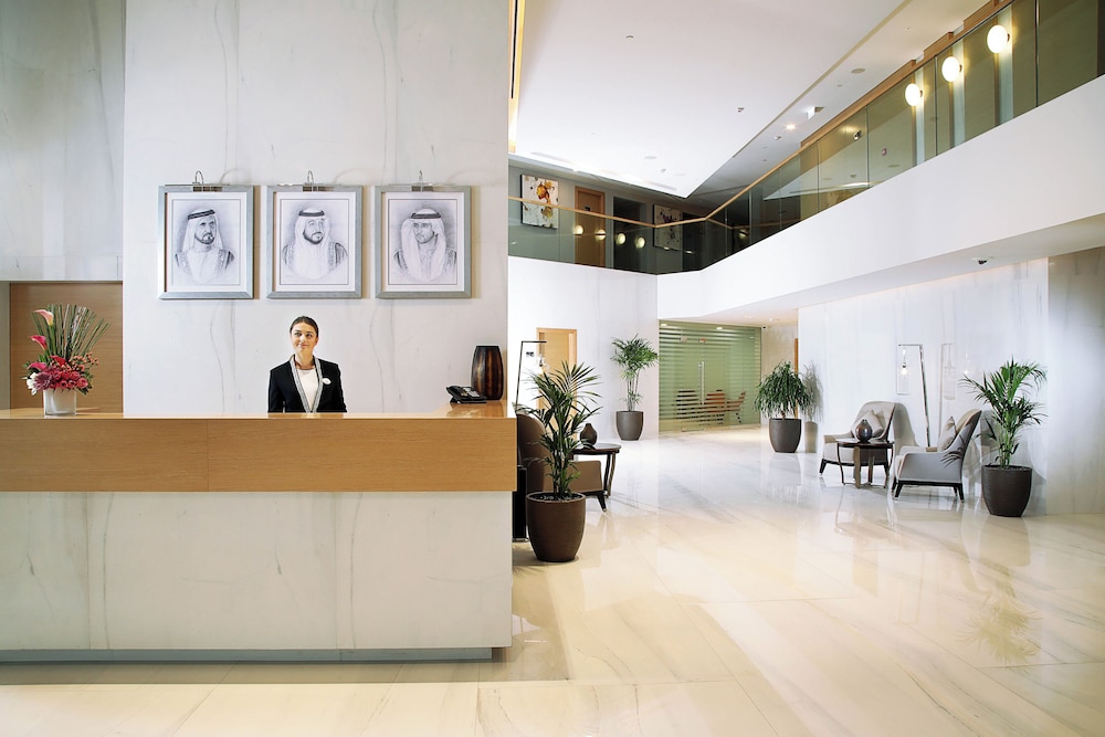 Grand Cosmopolitan Hotel Rezervasyon