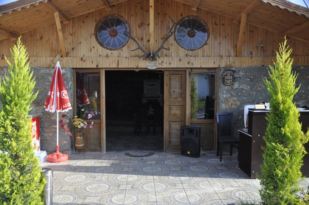 Emirbey Atli Turizm & Dogal Yasam Köyü Rezervasyon