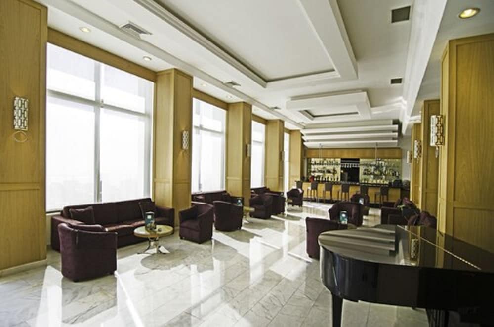 Korumar Hotel De Luxe Rezervasyon
