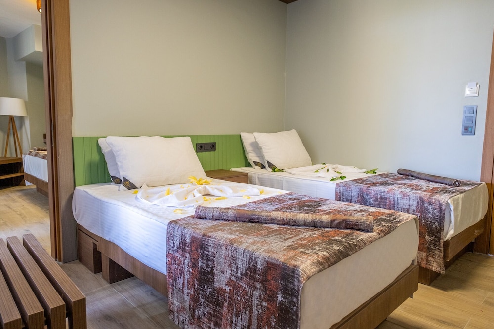 Assos Troy Otel Rezervasyon