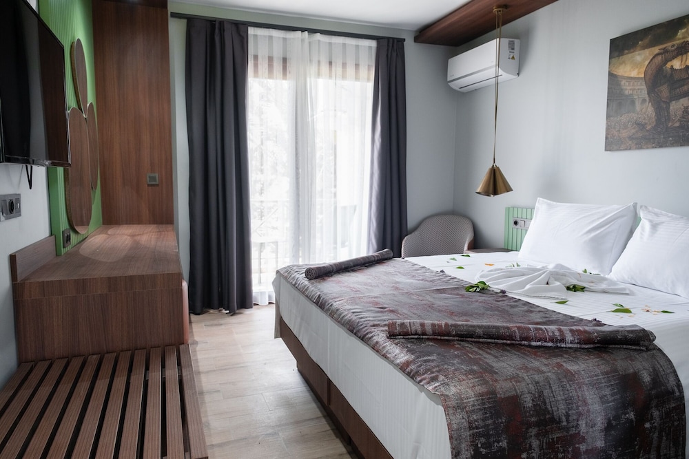 Assos Troy Otel Rezervasyon