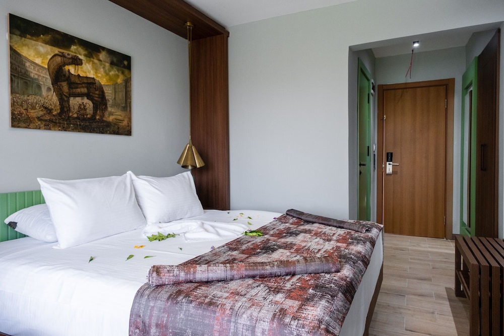 Assos Troy Otel Rezervasyon