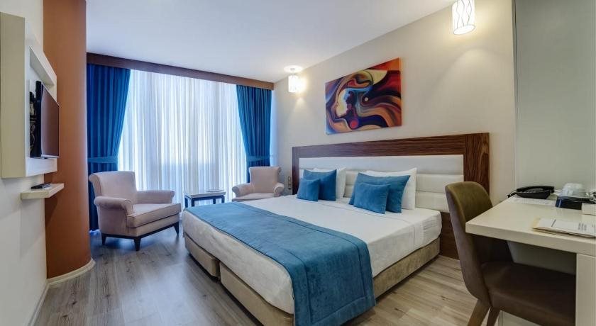 Forum Suite Hotel Rezervasyon