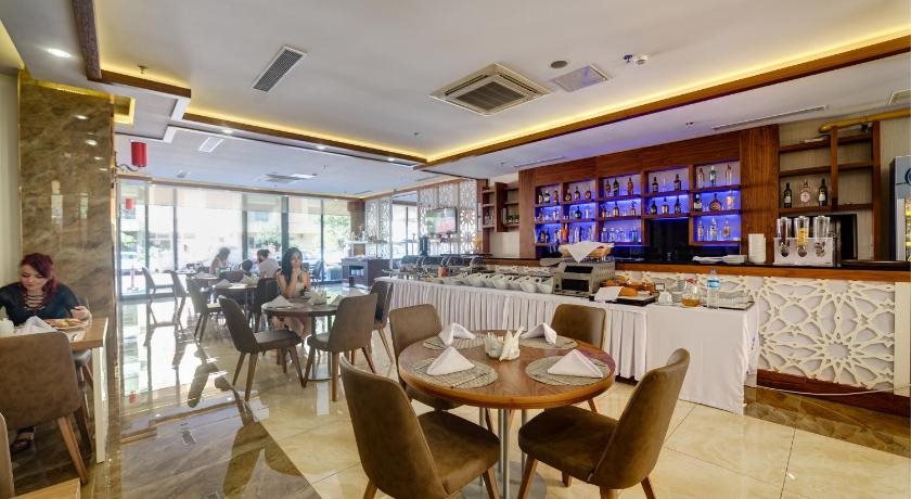 Forum Suite Hotel Rezervasyon