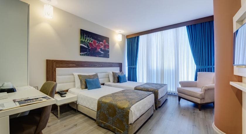 Forum Suite Hotel Rezervasyon