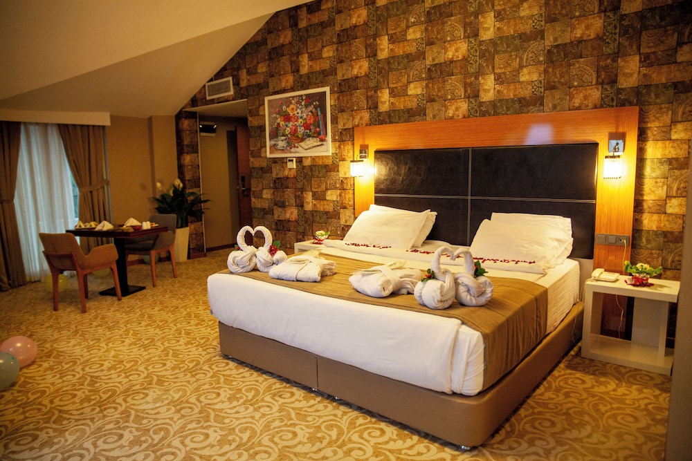 El Garden Hotel & Residence Rezervasyon