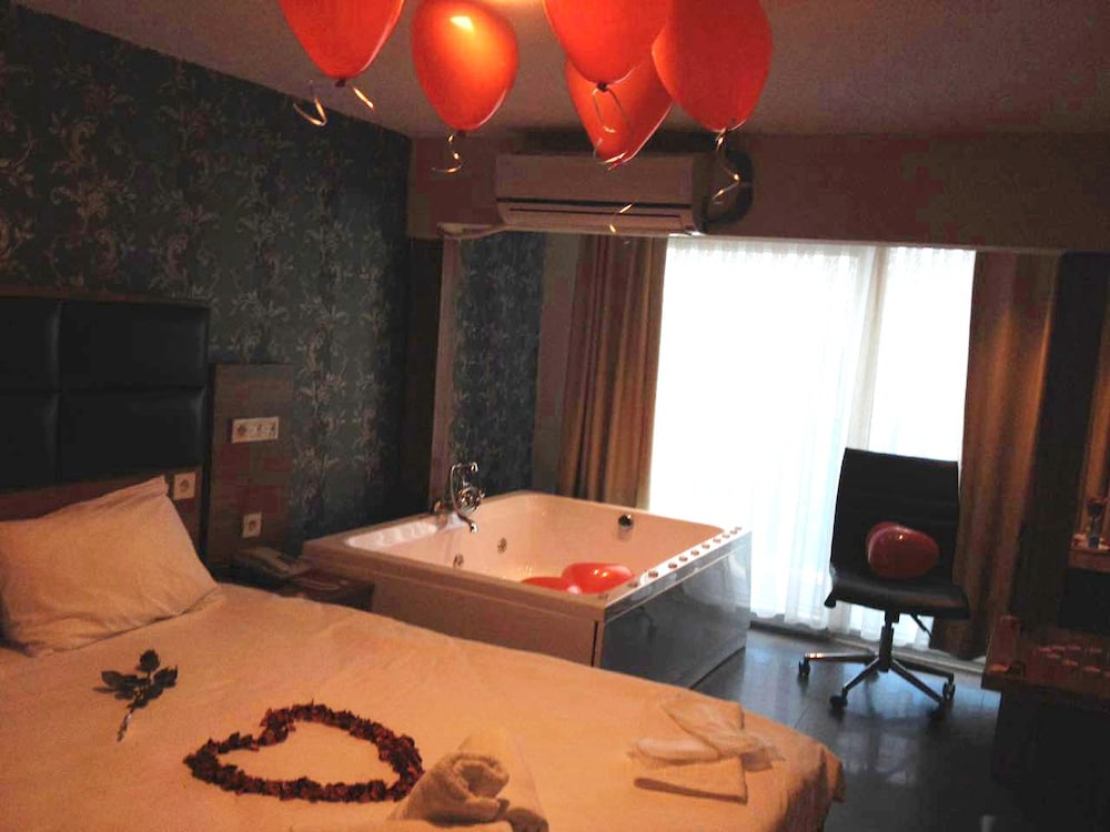 Akcakoca Bayraktar Hotel Rezervasyon