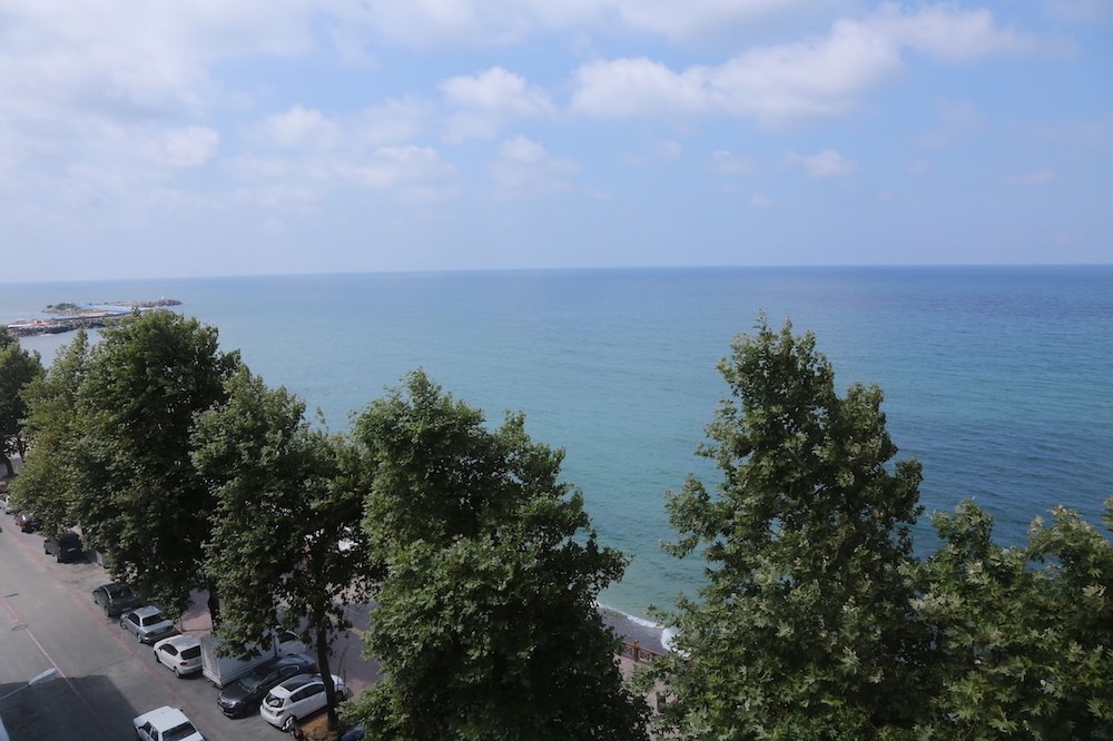 Akcakoca Bayraktar Hotel Rezervasyon