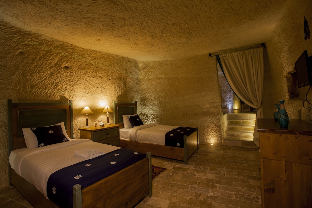Azure Cave Suites Rezervasyon