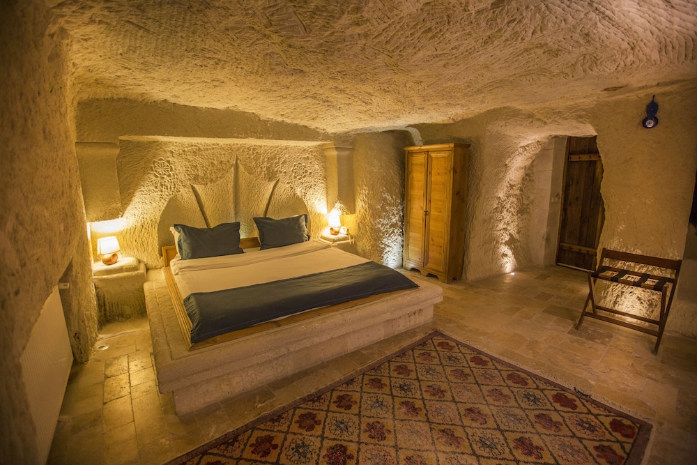 Azure Cave Suites Rezervasyon