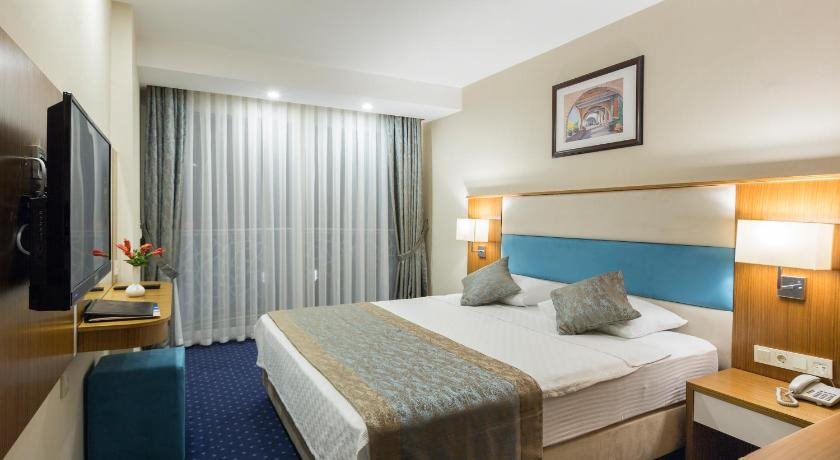 Marpessa Blue Beach Hotel Rezervasyon