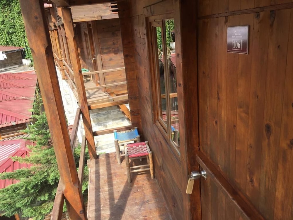 Naliya Otel Restaurant Rezervasyon