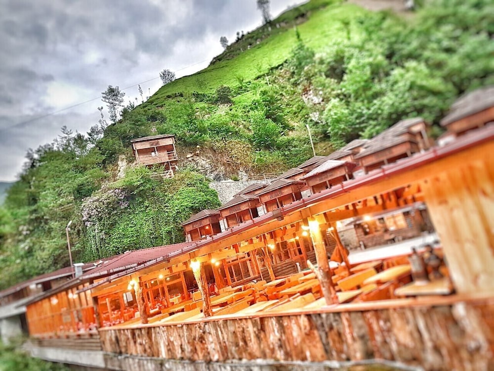 Naliya Otel Restaurant Rezervasyon