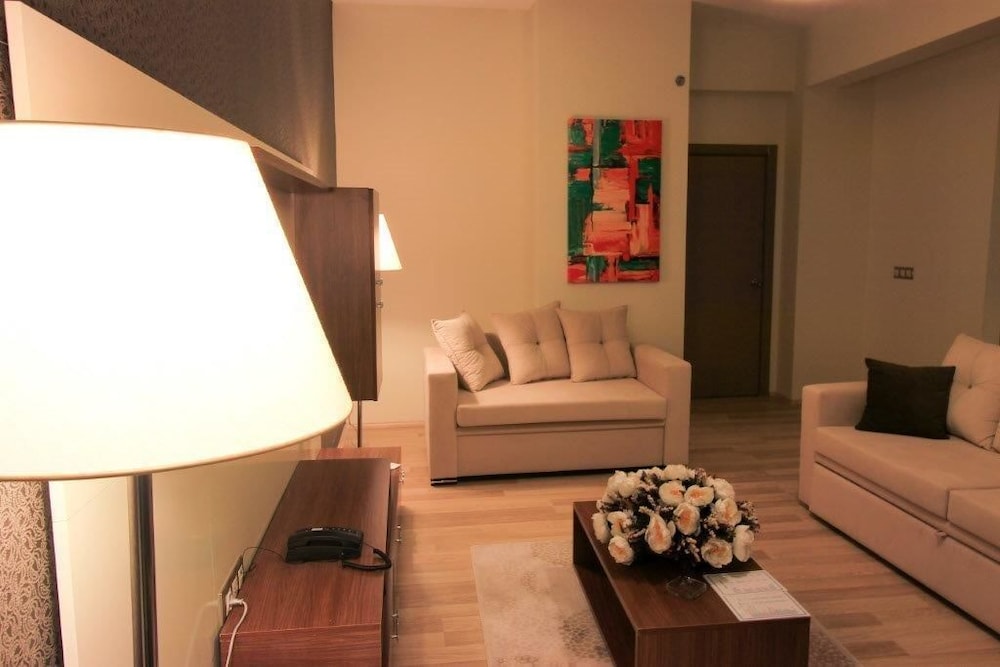 Naskon Sapphire Resort & Spa Rezervasyon