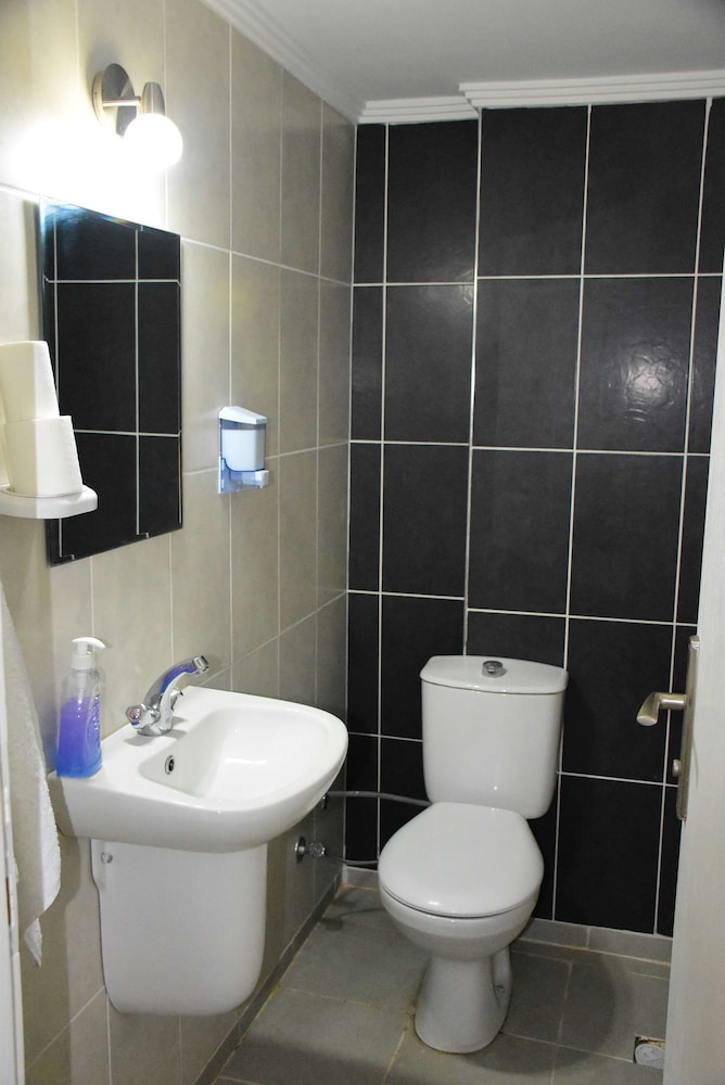 Burhaniye Merkez Otel Rezervasyon