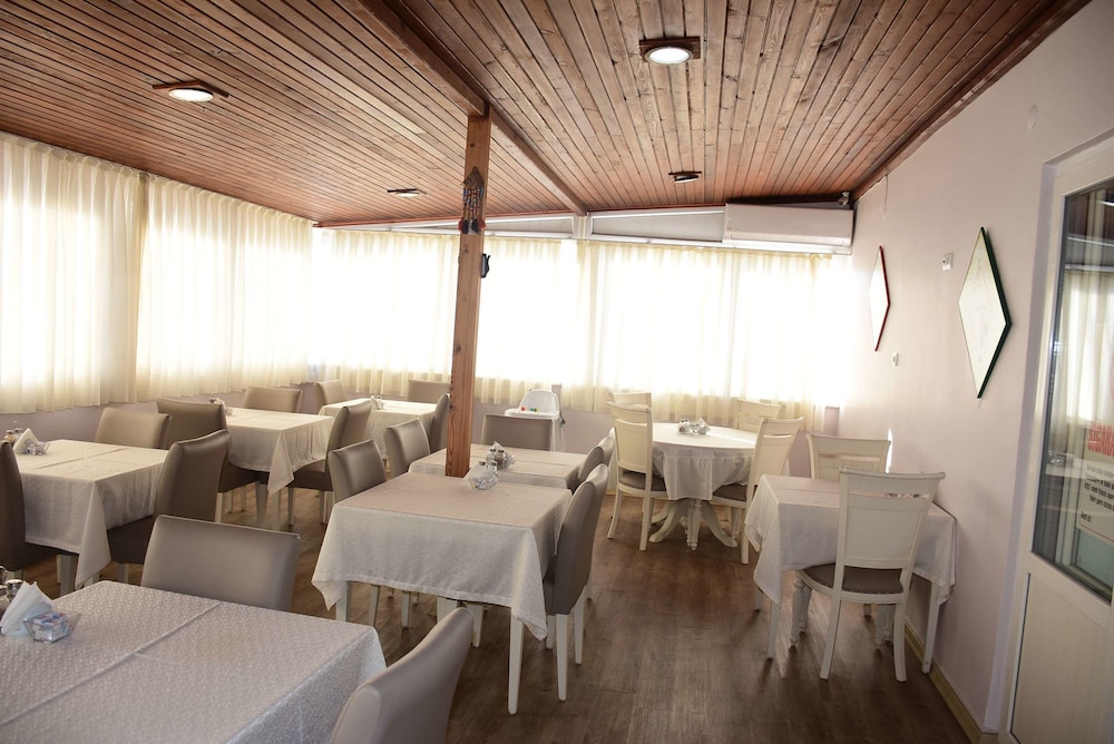 Burhaniye Merkez Otel Rezervasyon