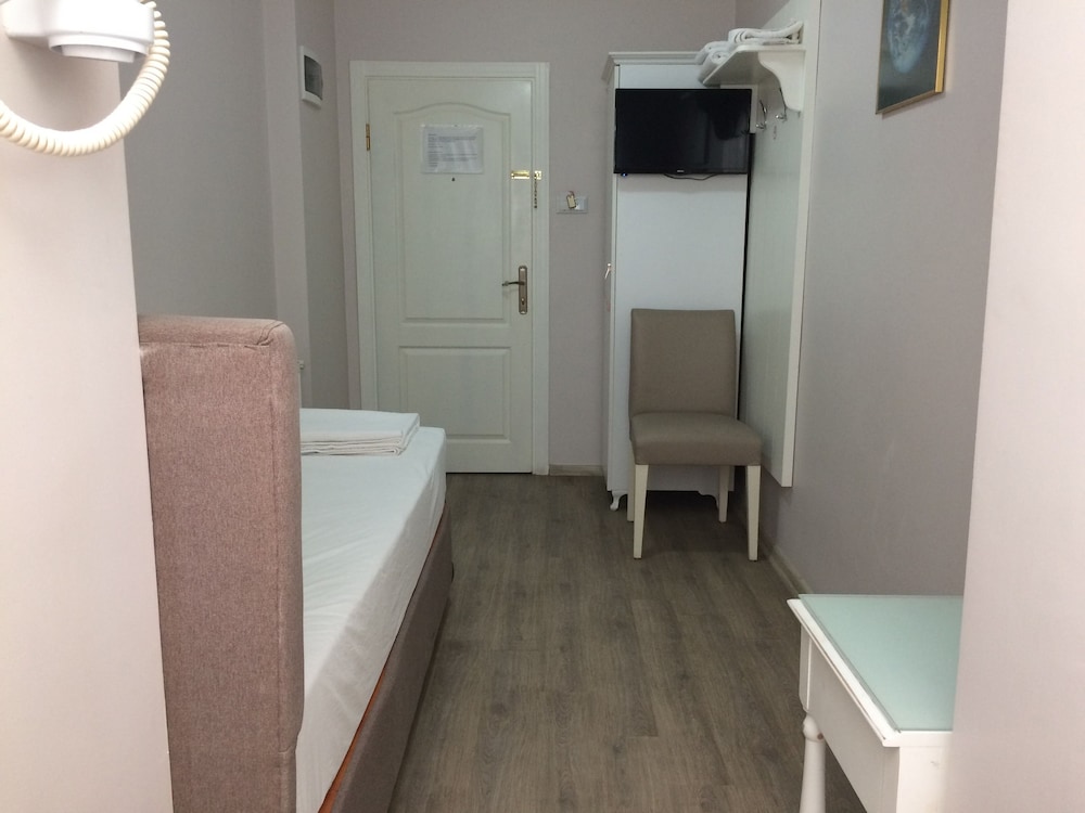 Burhaniye Merkez Otel Rezervasyon