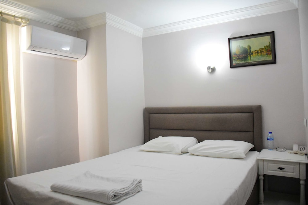 Burhaniye Merkez Otel Rezervasyon