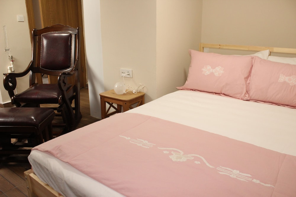 Ede Apart Otel Rezervasyon