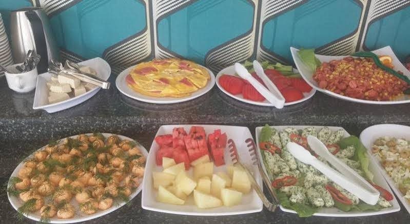 Hermias Marin Hotel Rezervasyon