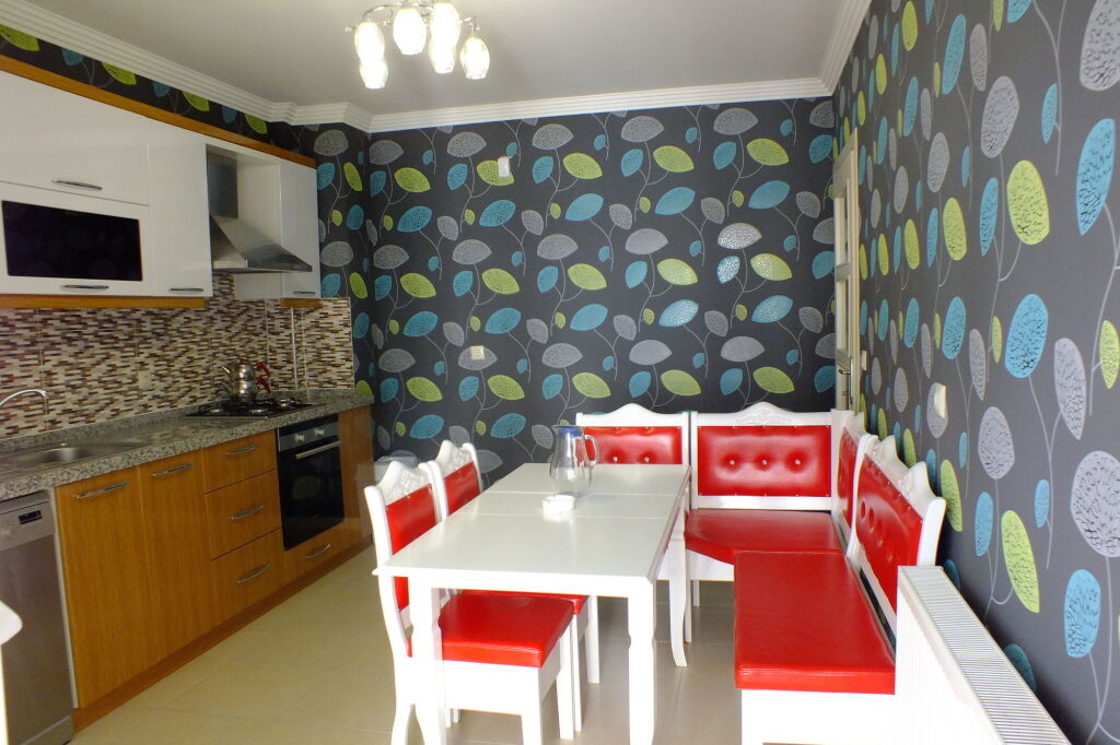 Real King Suit Hotel Rezervasyon