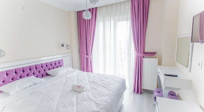 Rosso Hotel Rezervasyon