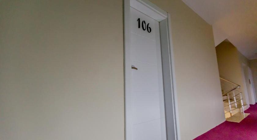 Rosso Hotel Rezervasyon