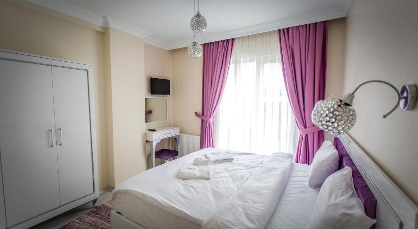 Rosso Hotel Rezervasyon