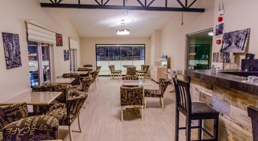 Rosso Hotel Rezervasyon