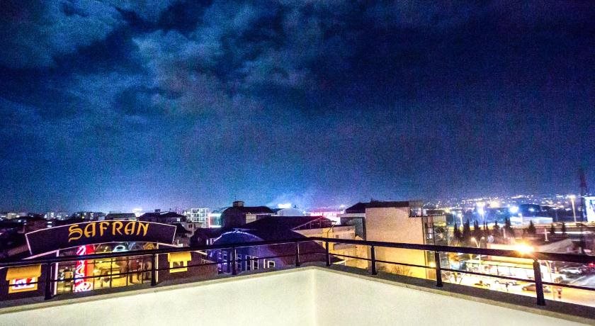 Rosso Hotel Rezervasyon