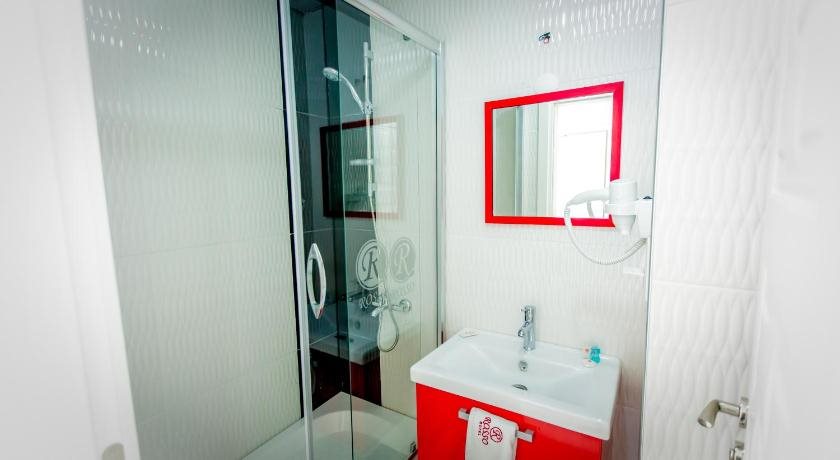 Rosso Hotel Rezervasyon