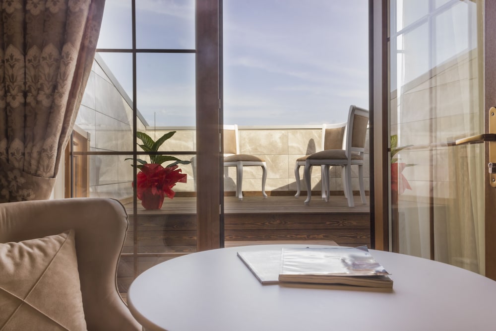 Yıldız Life Hotel Rezervasyon