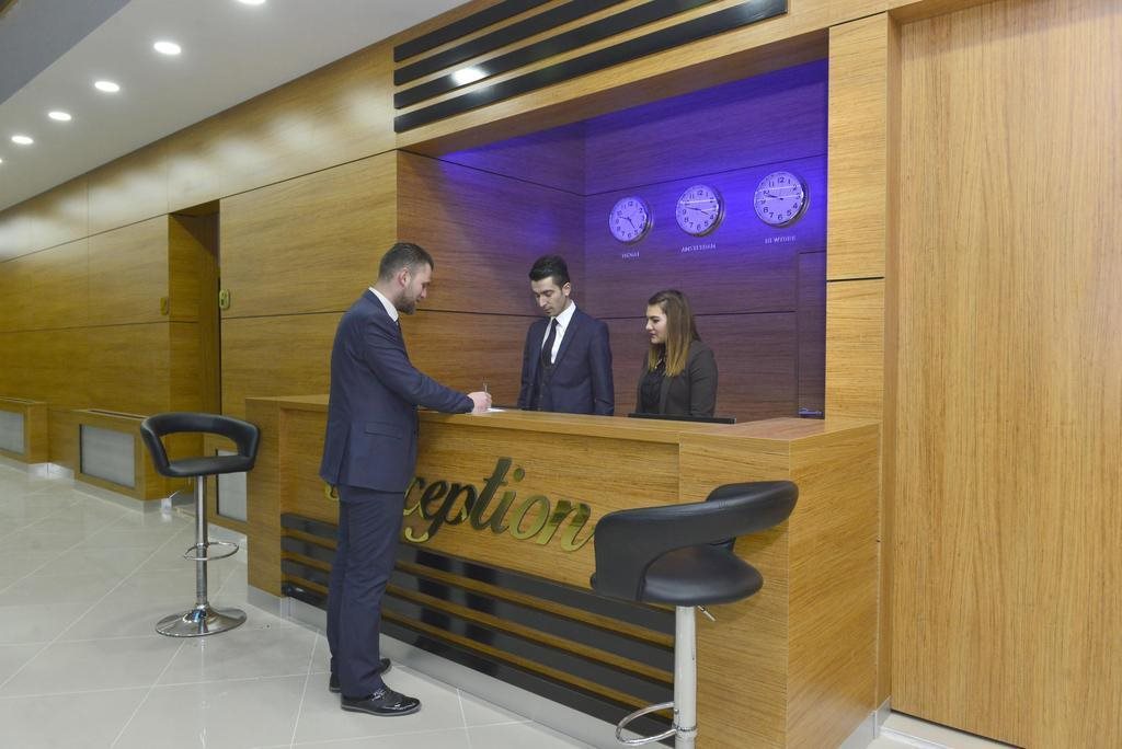 Grand Surmely Business Hotel Rezervasyon