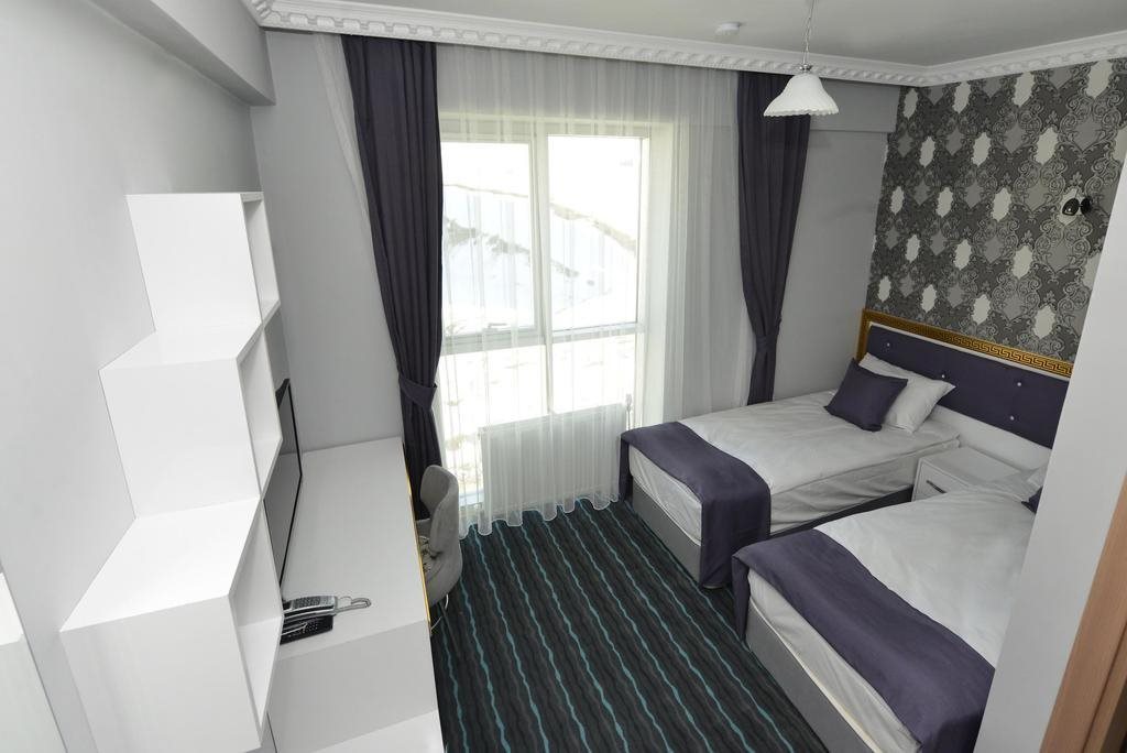 Grand Surmely Business Hotel Rezervasyon