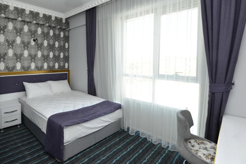 Grand Surmely Business Hotel Rezervasyon