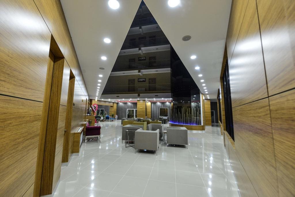 Grand Surmely Business Hotel Rezervasyon