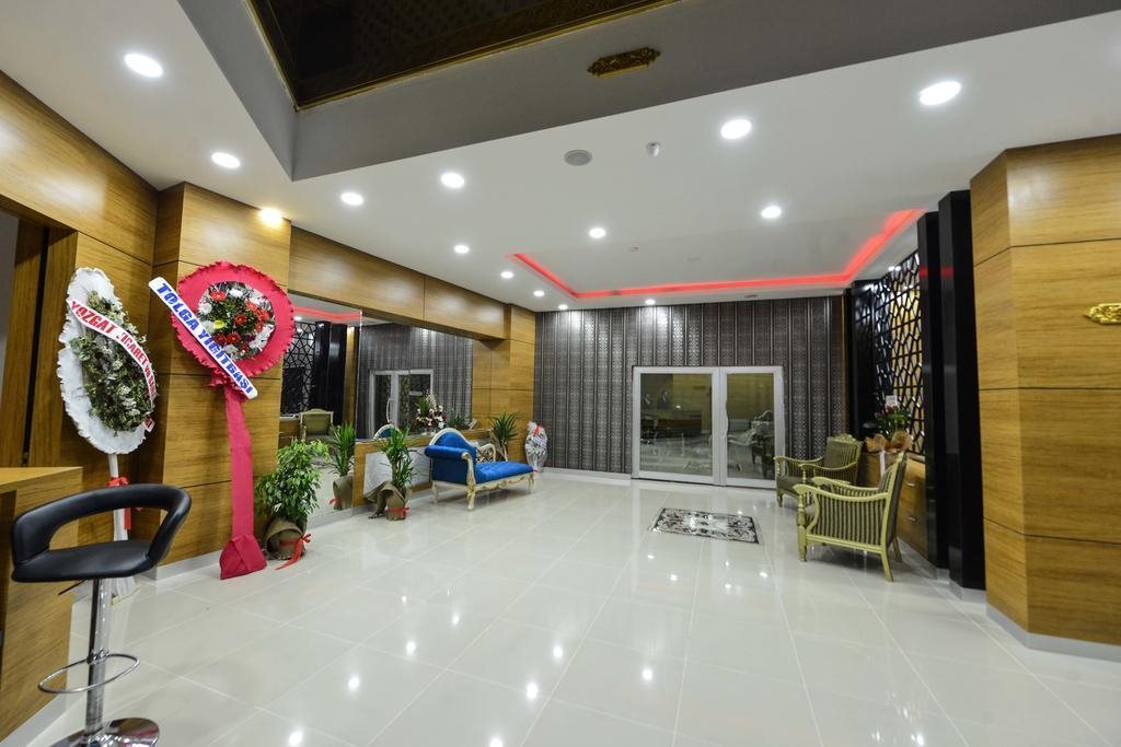 Grand Surmely Business Hotel Rezervasyon