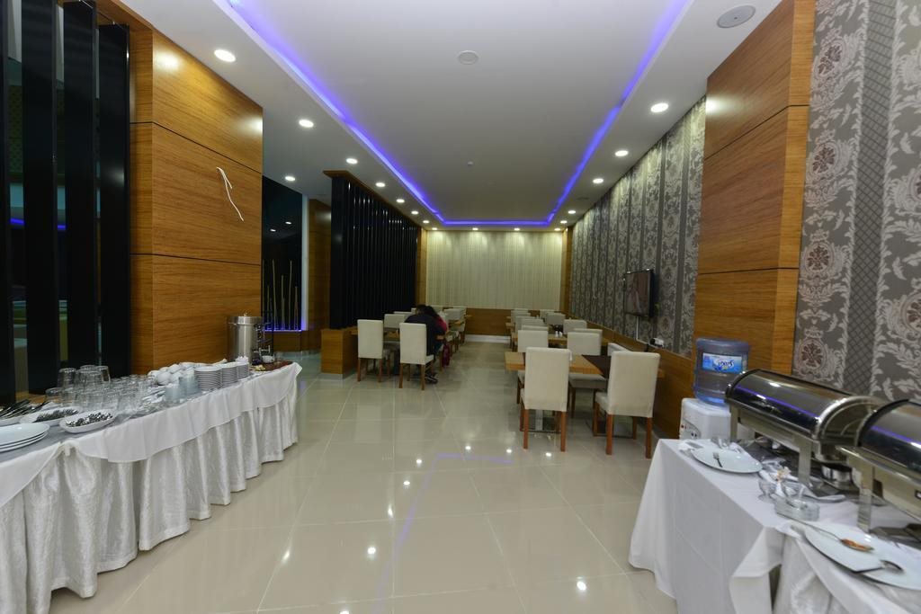 Grand Surmely Business Hotel Rezervasyon