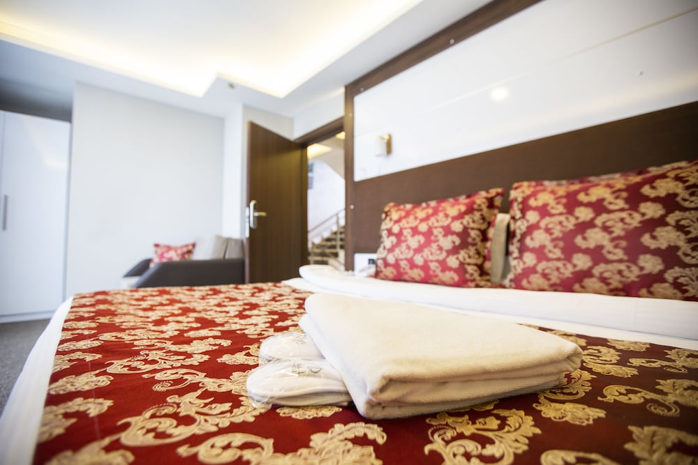 Royal Life Exclusive Rezervasyon