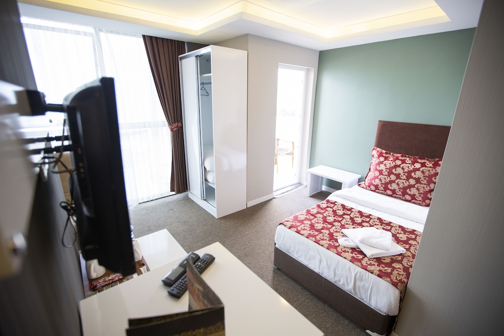 Royal Life Exclusive Rezervasyon