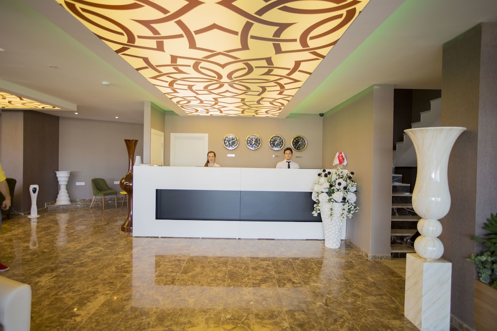 Royal Life Exclusive Rezervasyon