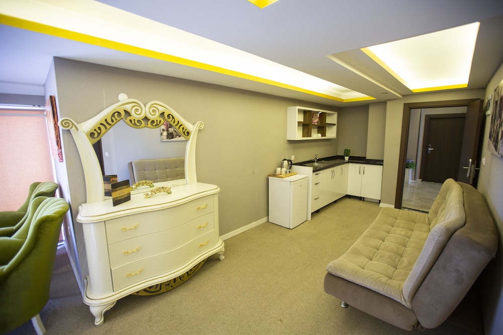 Royal Life Exclusive Rezervasyon