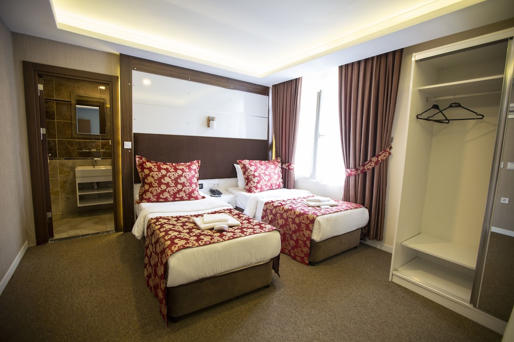 Royal Life Exclusive Rezervasyon