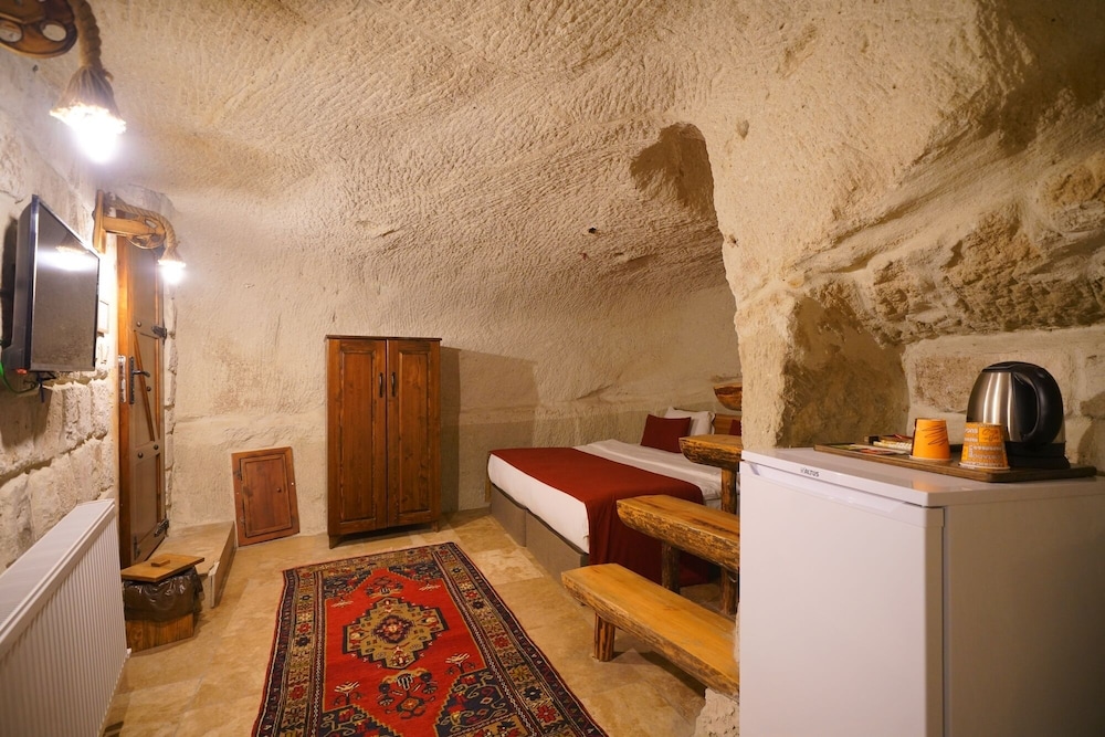 Nar Cave House Rezervasyon
