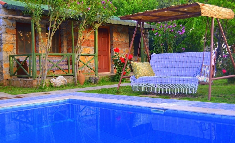Montenegro Motel Rezervasyon
