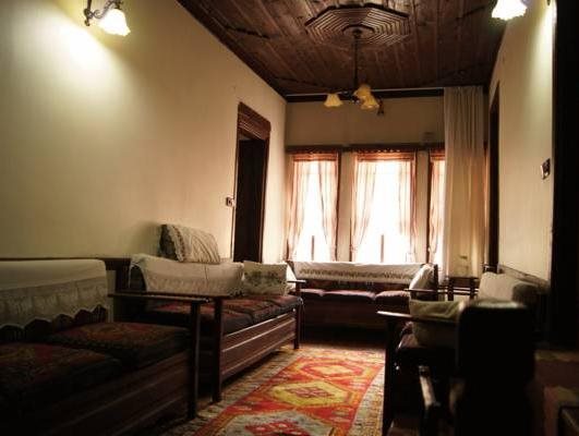 Haci Abdullahlar Konagi Rezervasyon