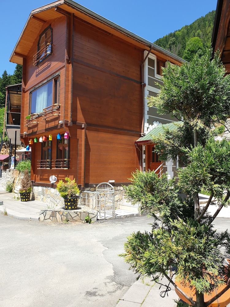 Ayder Avusor Butik Hotel Rezervasyon